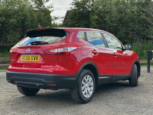 Used Nissan Qashqai 2016 for sale - 75390057: Photo 9