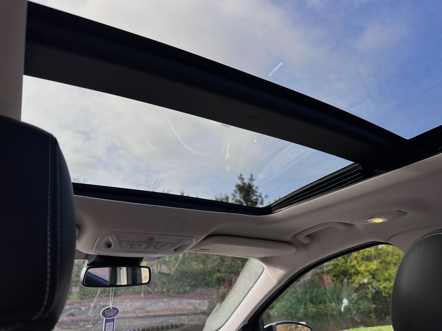 Used Ford Kuga 2015 for sale - 77031617: Photo 38