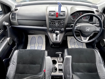 Used Honda CR-V 2010 for sale - 76191405: Photo