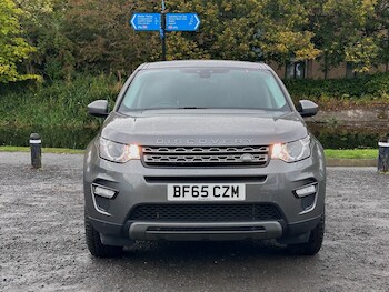 Used Land Rover Discovery Sport 2015 for sale - 77002049: Photo
