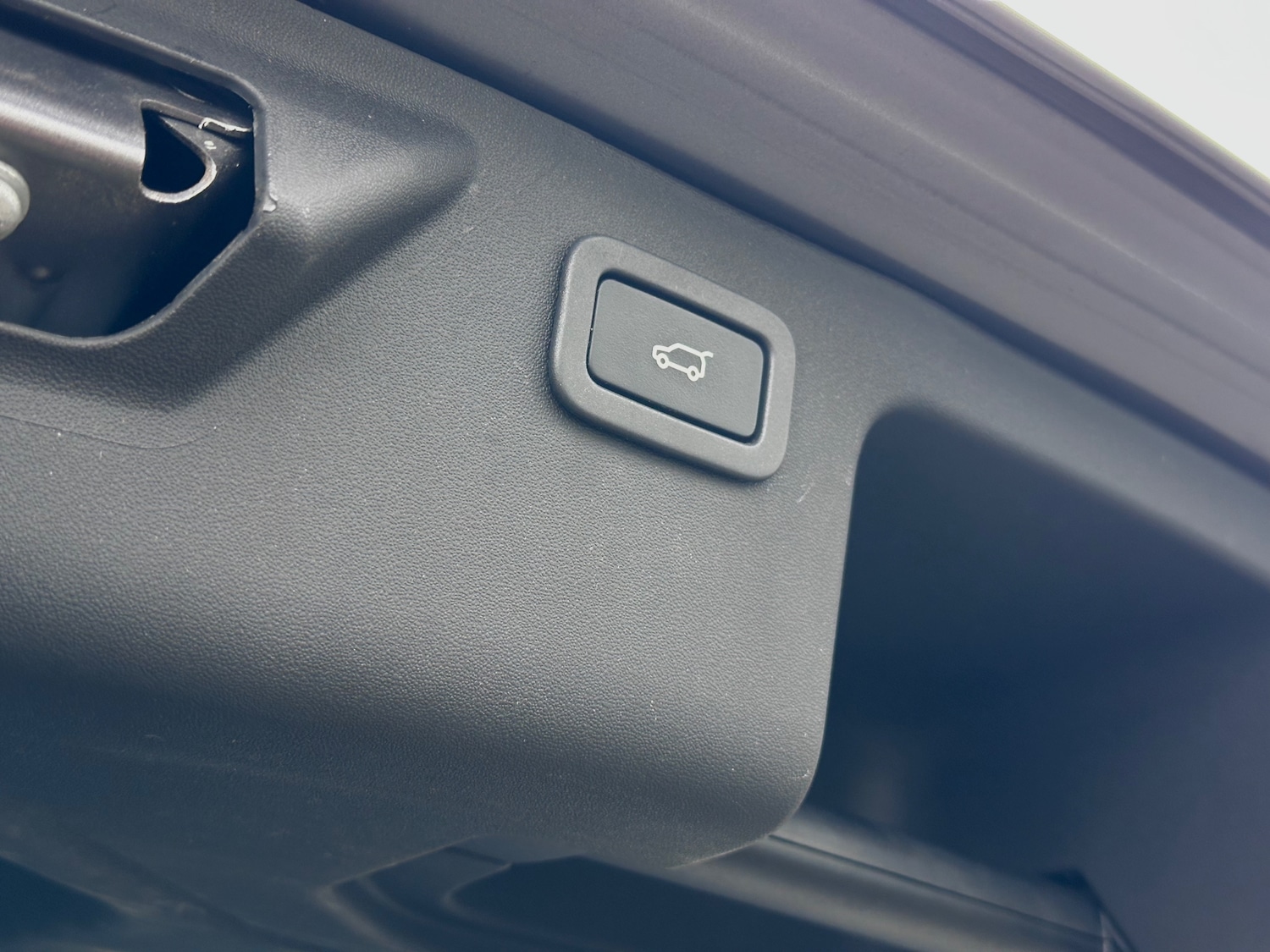 Used Land Rover Discovery Sport 2015 for sale - 76149182: Photo 19