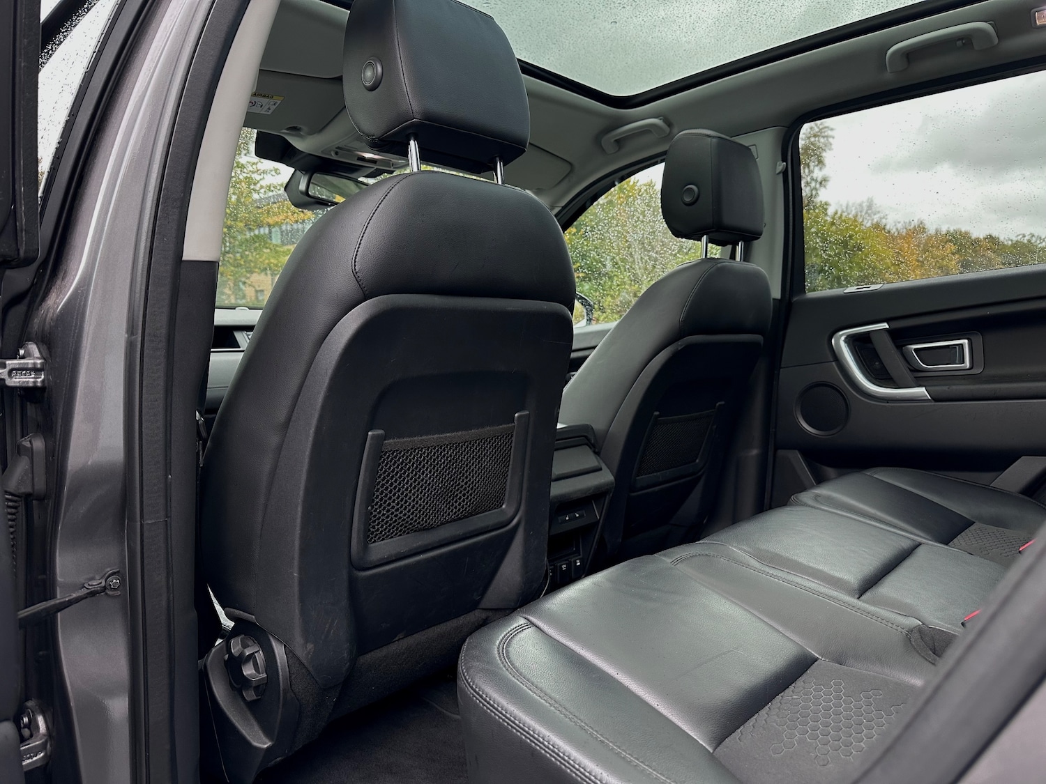 Used Land Rover Discovery Sport 2015 for sale - 76149182: Photo 24