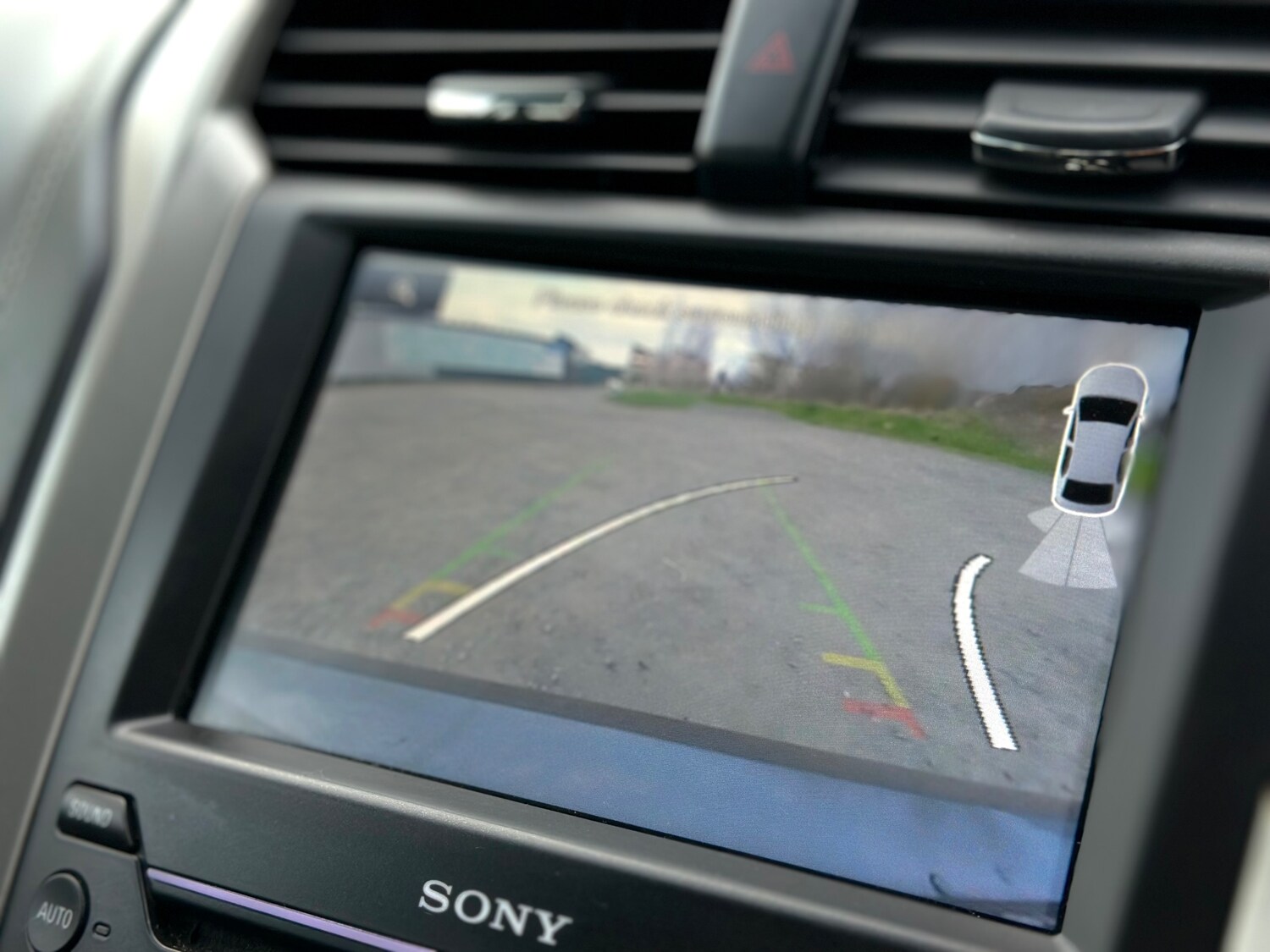 Used Ford Mondeo 2016 for sale - 77979105: Photo 30