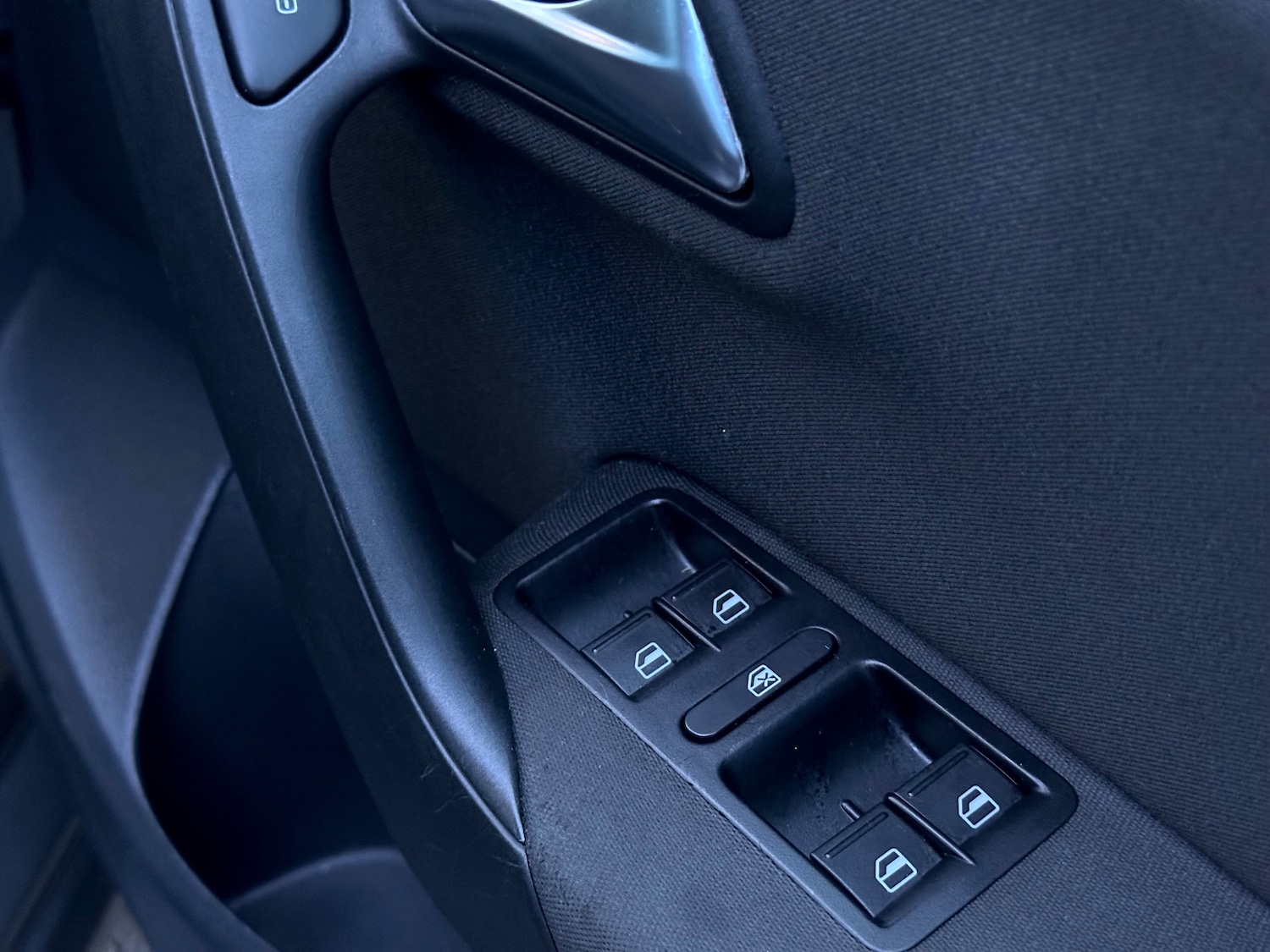 Used Volkswagen Polo 2013 for sale - 77226162: Photo 24