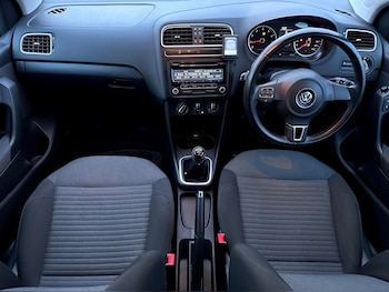 Used Volkswagen Polo 2013 for sale - 77226162: Photo