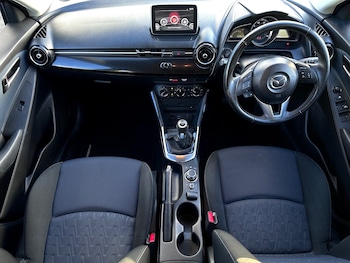 Used Mazda Mazda2 2015 for sale - 78962253: Photo