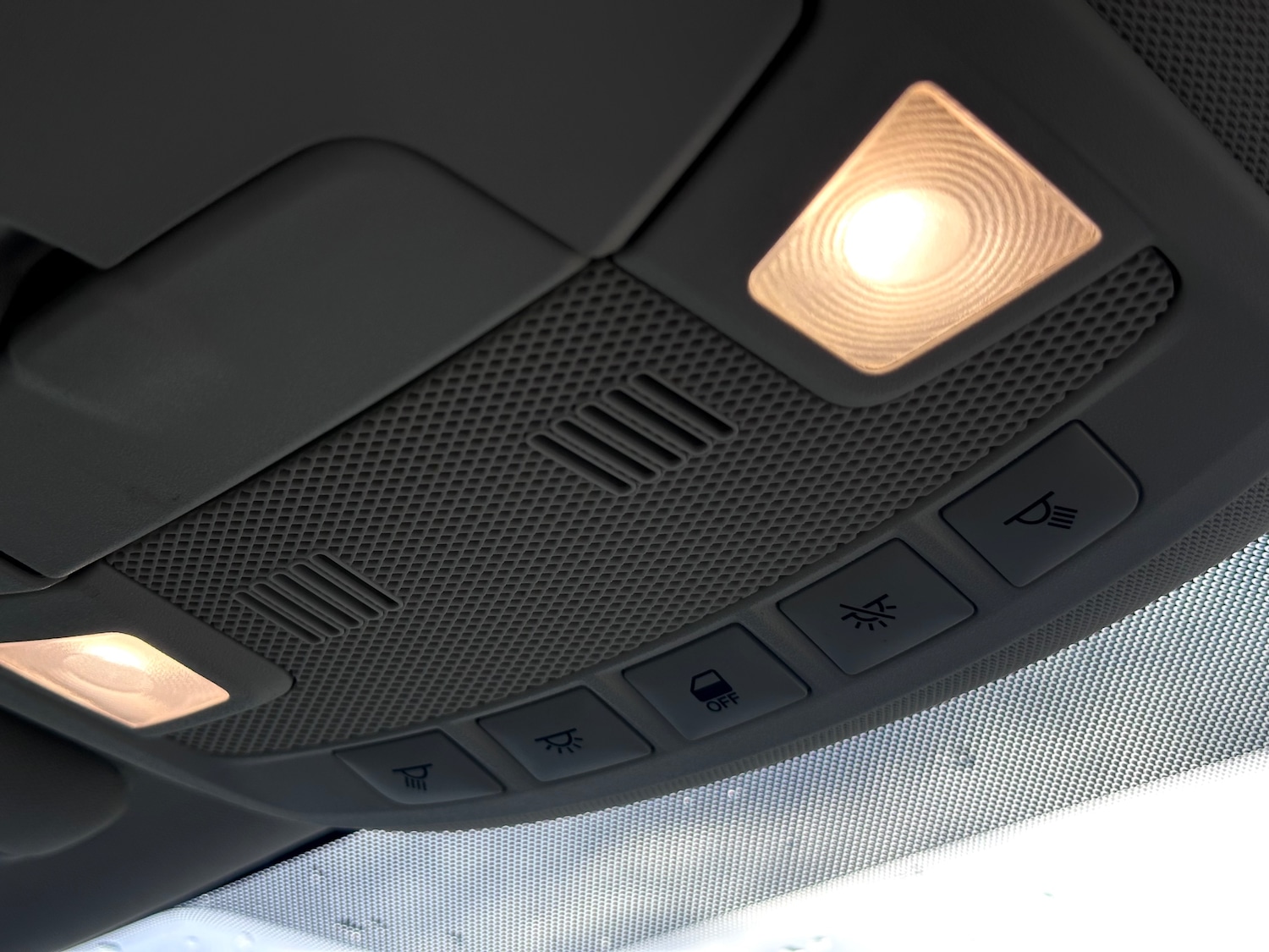 Used Ford Galaxy 2015 for sale - 76474873: Photo 37