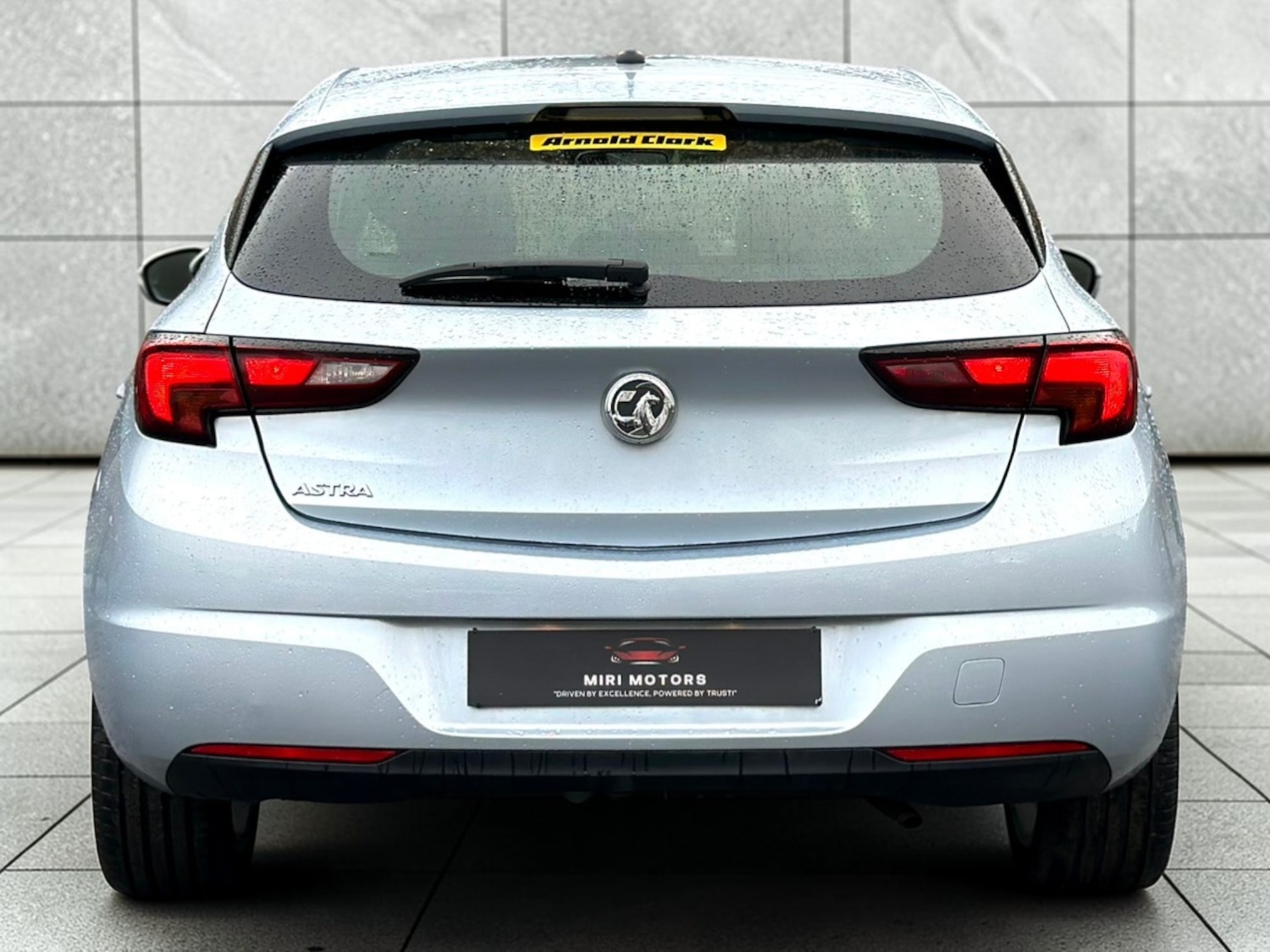 Used Vauxhall Astra 2018 for sale - 77951730: Photo 10