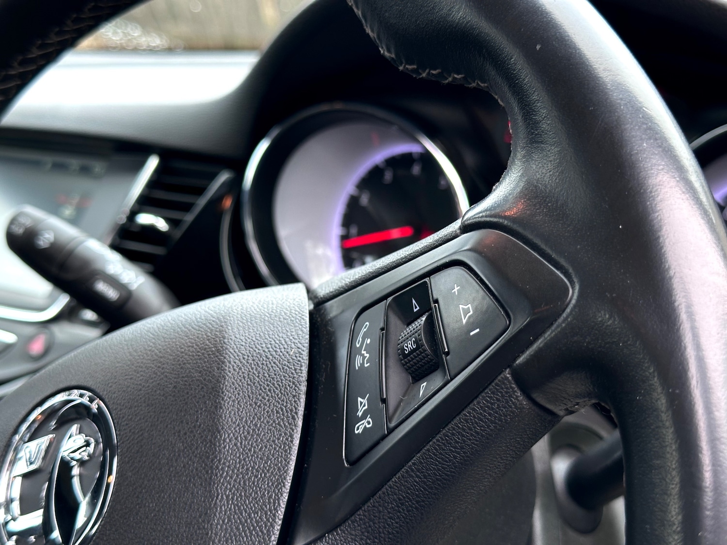 Used Vauxhall Astra 2018 for sale - 77951730: Photo 24