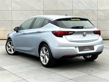 Used Vauxhall Astra 2018 for sale - 77951730: Photo
