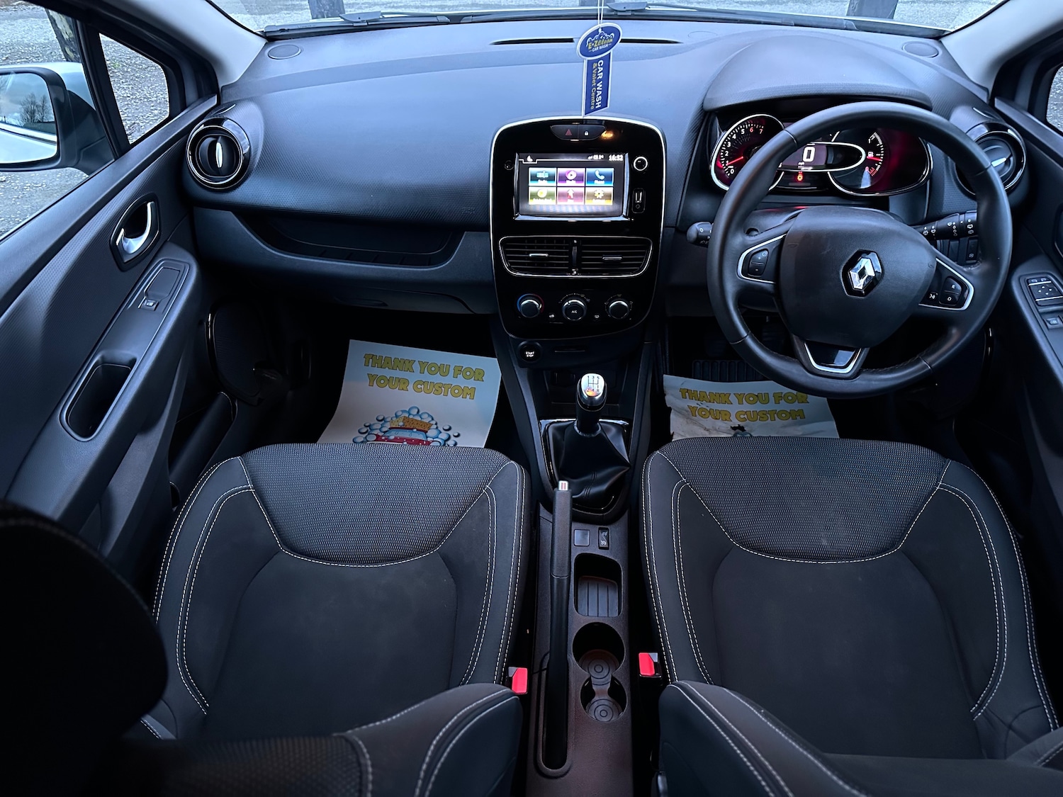 Used Renault Clio 2019 for sale - 78129213: Photo 2
