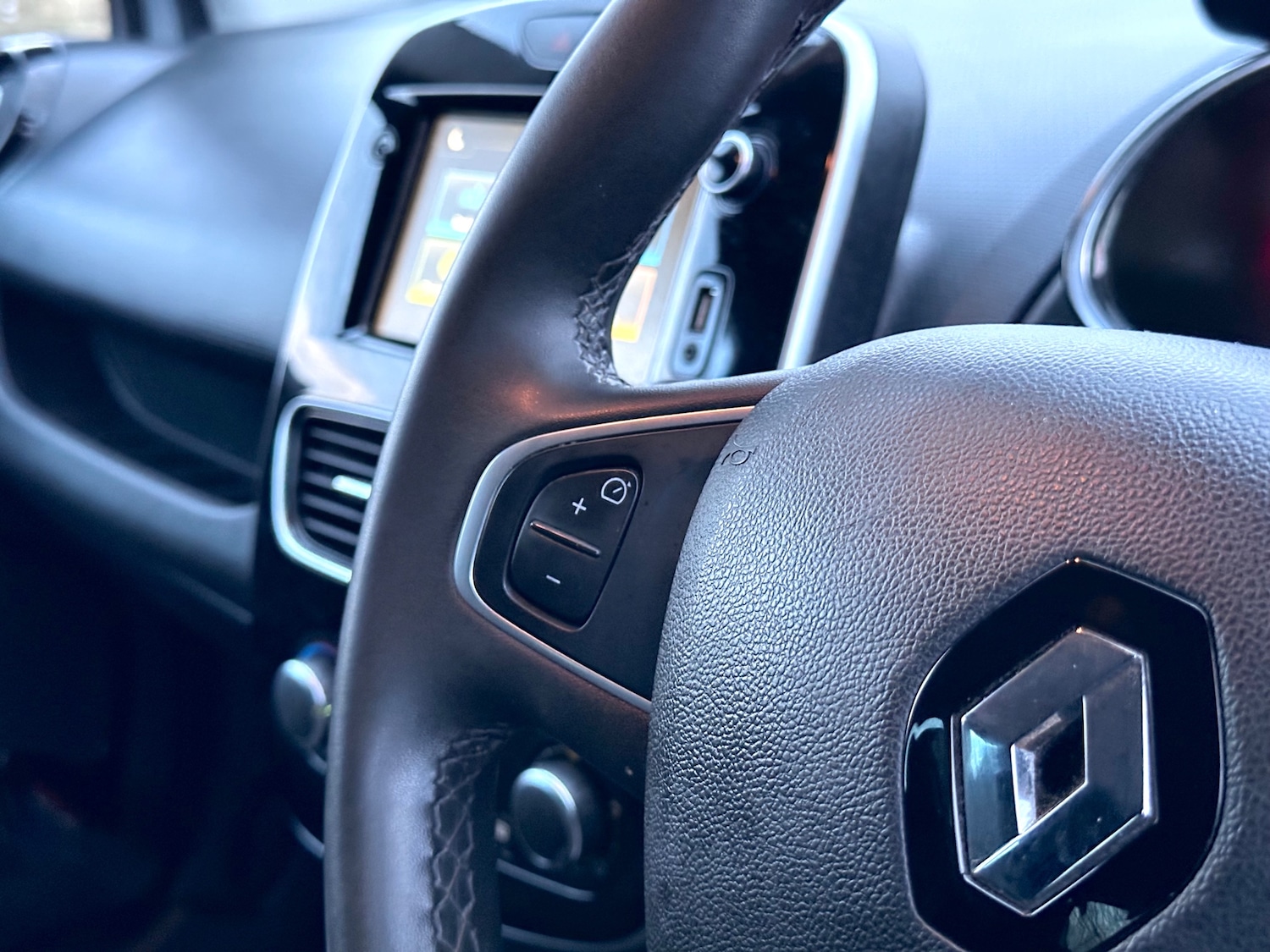 Used Renault Clio 2019 for sale - 78129213: Photo 26