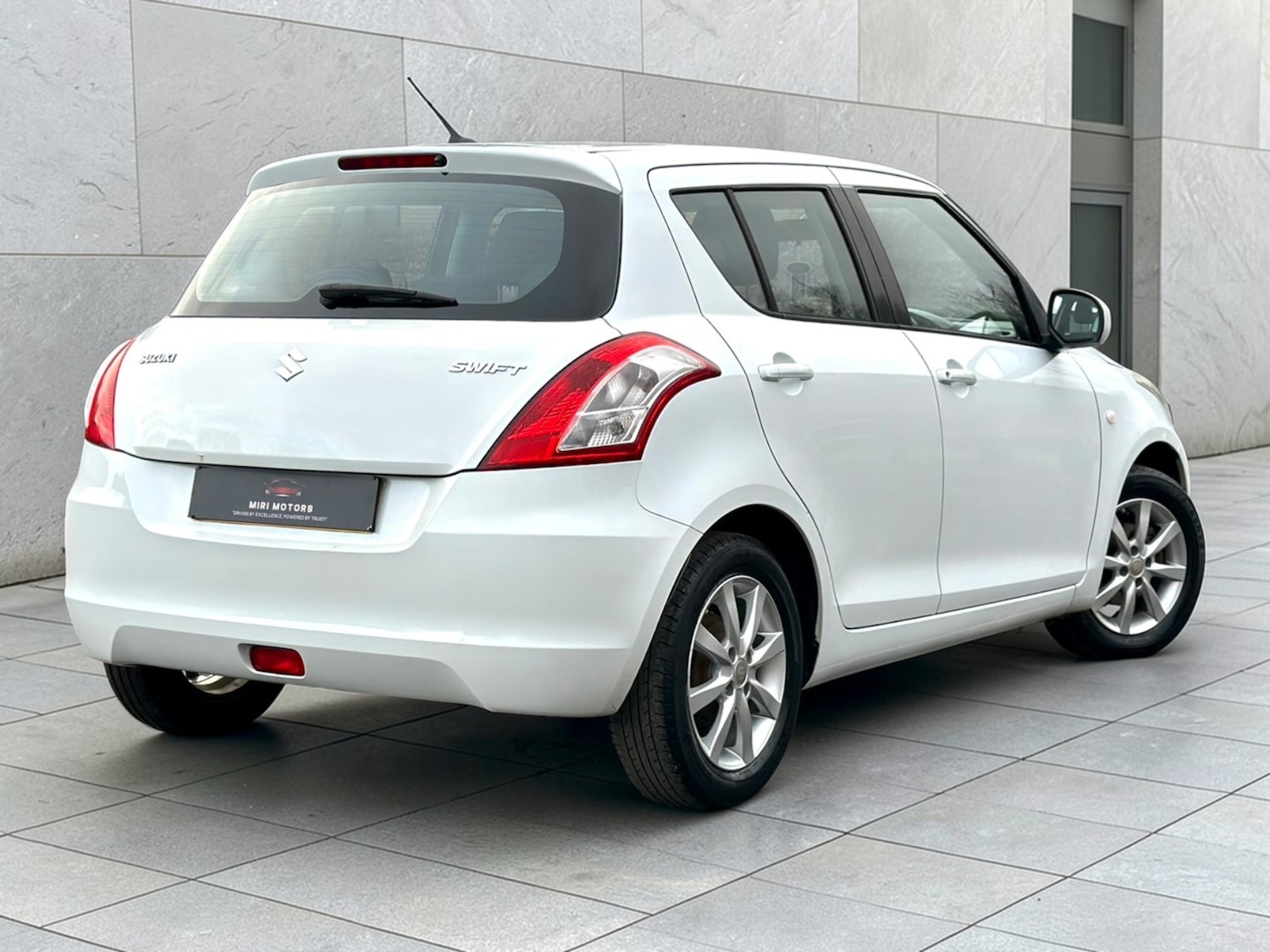 Used Suzuki Swift 2014 for sale - 78129202: Photo 8
