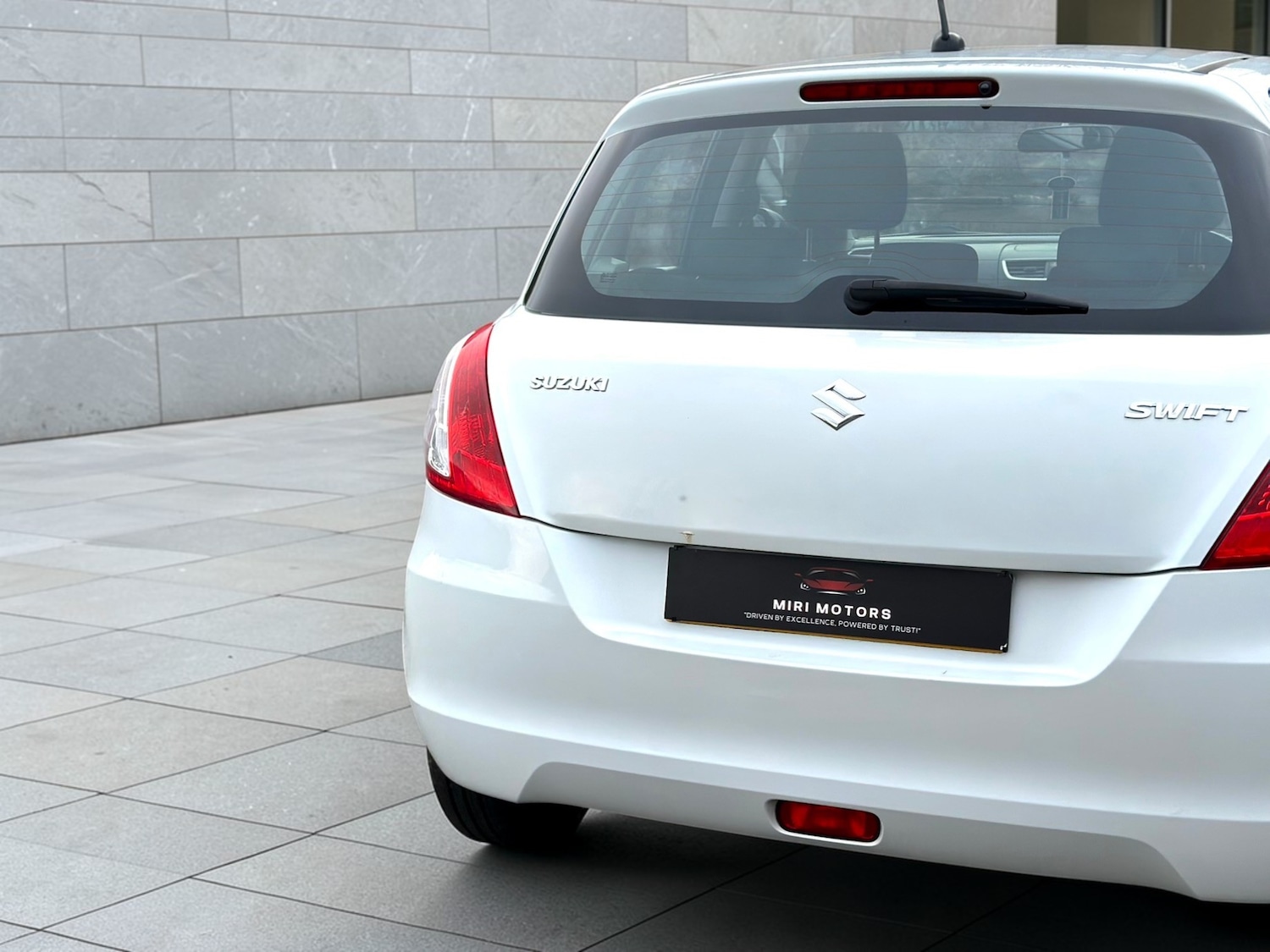 Used Suzuki Swift 2014 for sale - 78129202: Photo 9