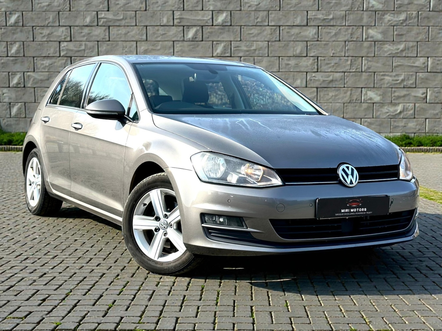 Used Volkswagen Golf 2015 for sale - 78129205: Photo 1