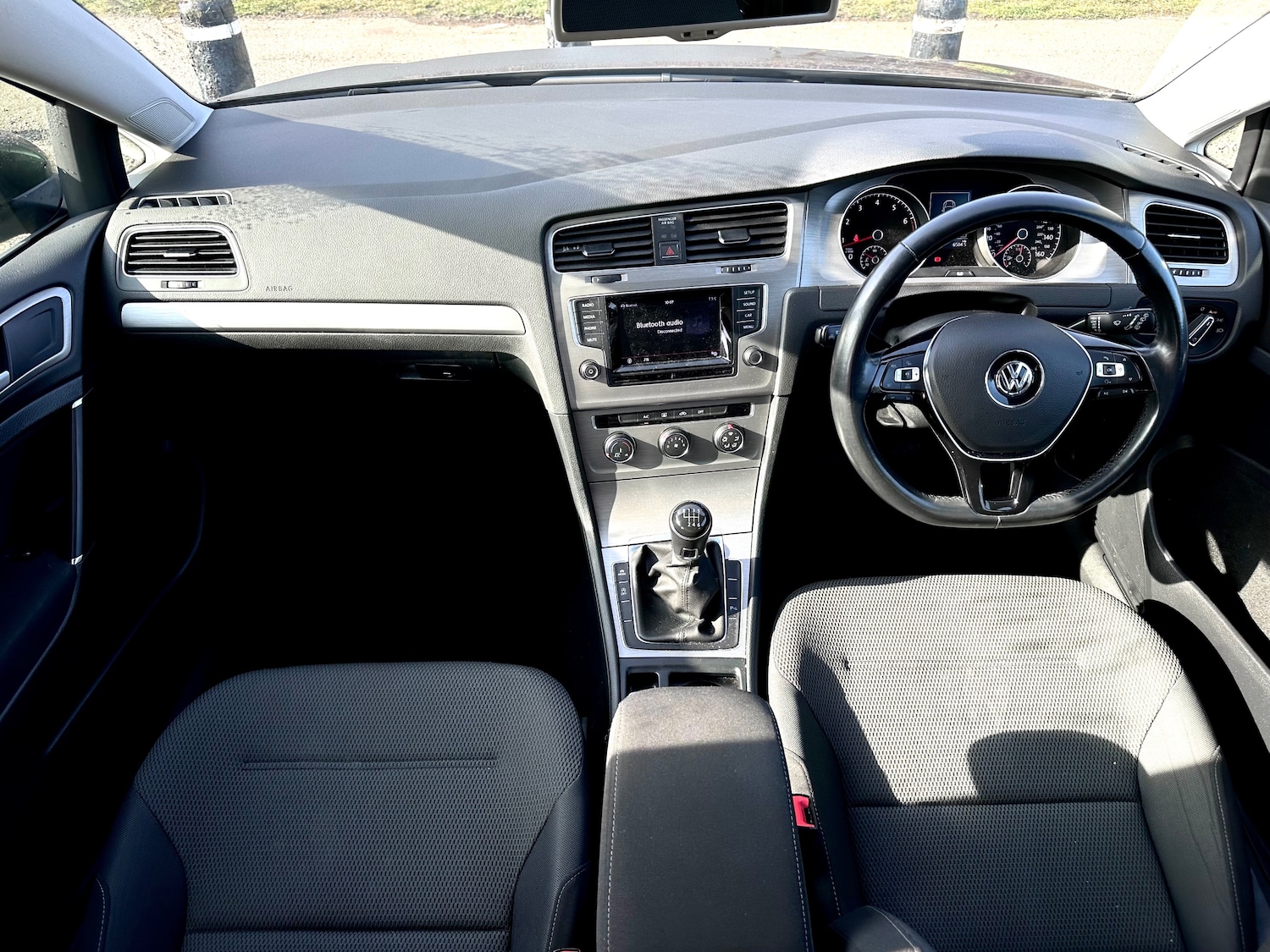 Used Volkswagen Golf 2015 for sale - 78129205: Photo 2