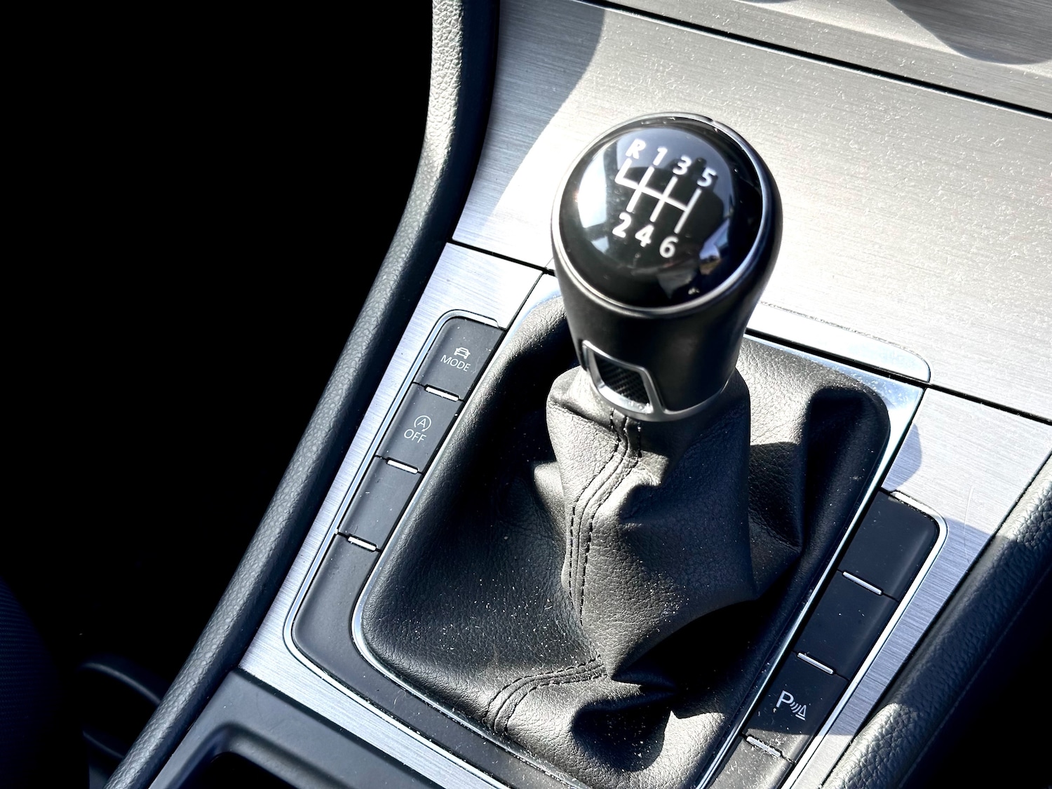 Used Volkswagen Golf 2015 for sale - 78129205: Photo 32