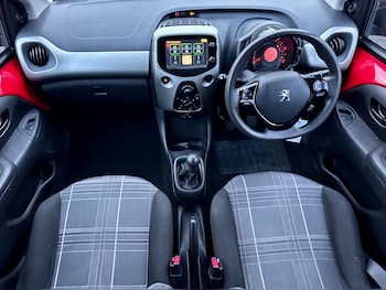 Used Peugeot 108 2017 for sale - 76798665: Photo