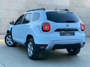 Used Dacia Duster 2020 for sale - 77890562: Photo