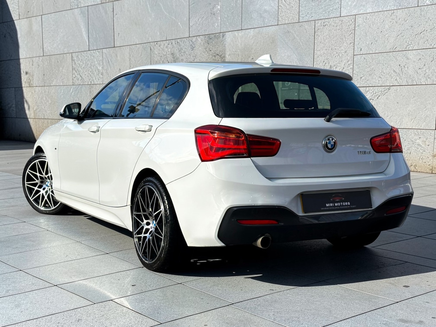 Used BMW 1 Series 2017 for sale - 78201550: Photo 3