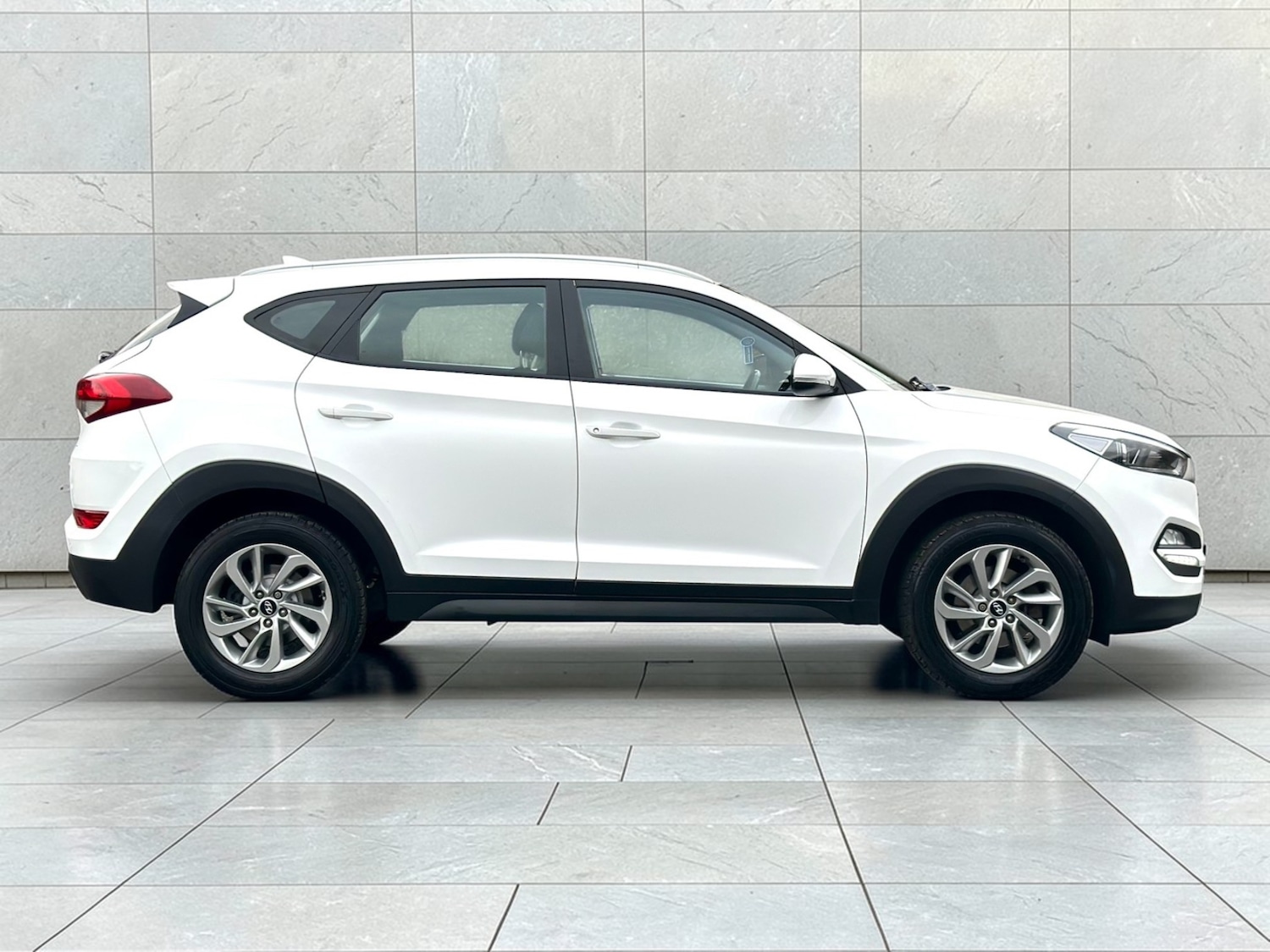 Used Hyundai TUCSON 2016 for sale - 77798097: Photo 9