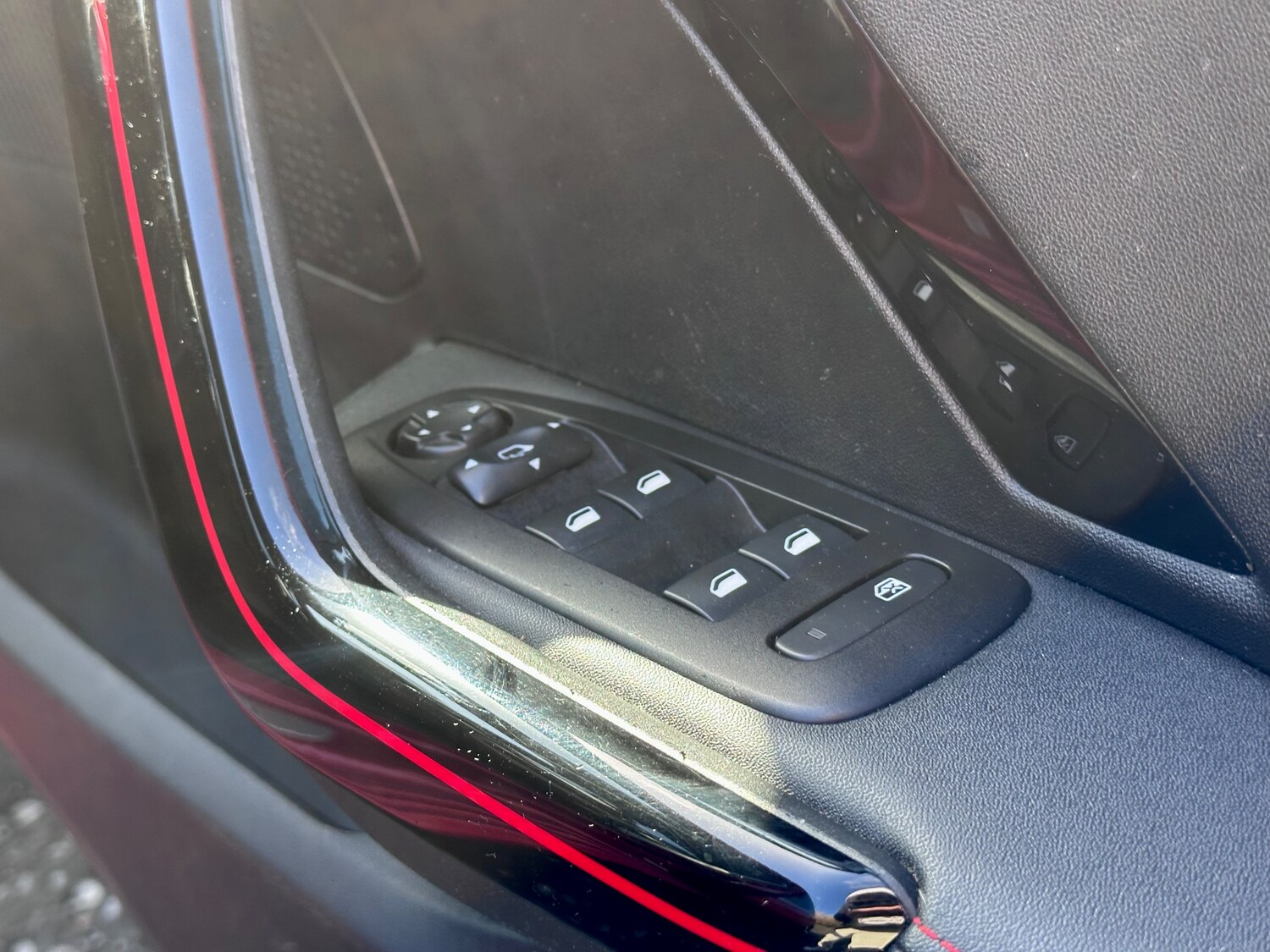 Used Peugeot 208 2018 for sale - 76395567: Photo 23