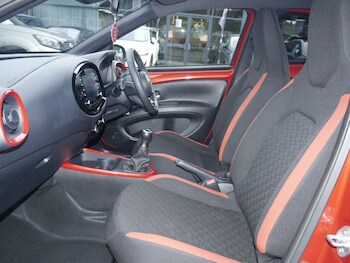 Used Toyota Aygo X 2022 for sale - 77355890: Photo