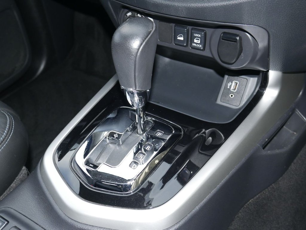 Used Nissan Navara 2021 for sale - 77356729: Photo 33