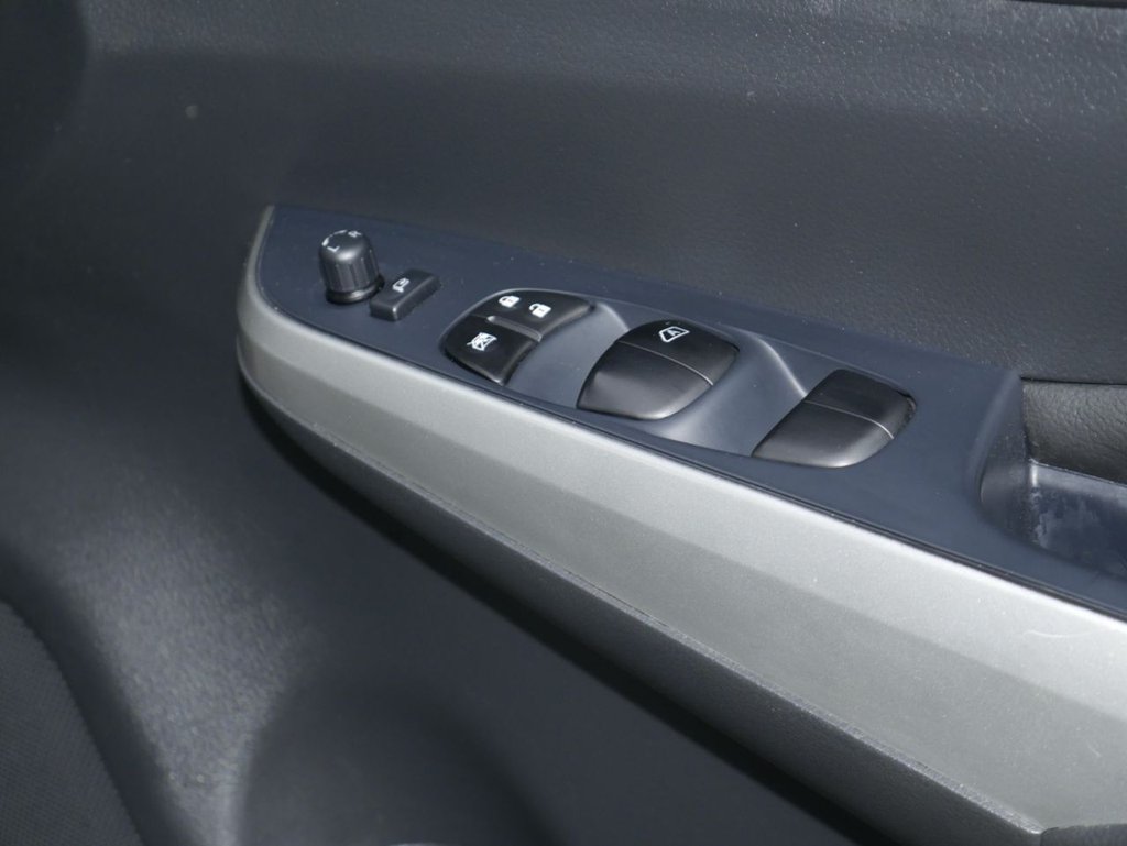 Used Nissan Navara 2021 for sale - 77356729: Photo 42