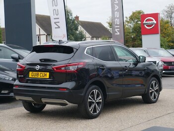 Used Nissan Qashqai 2018 for sale - 77355620: Photo