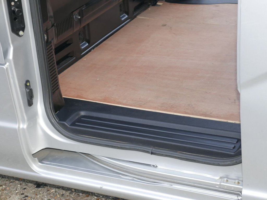 Used Nissan e-NV200 2017 for sale - 77355774: Photo 46