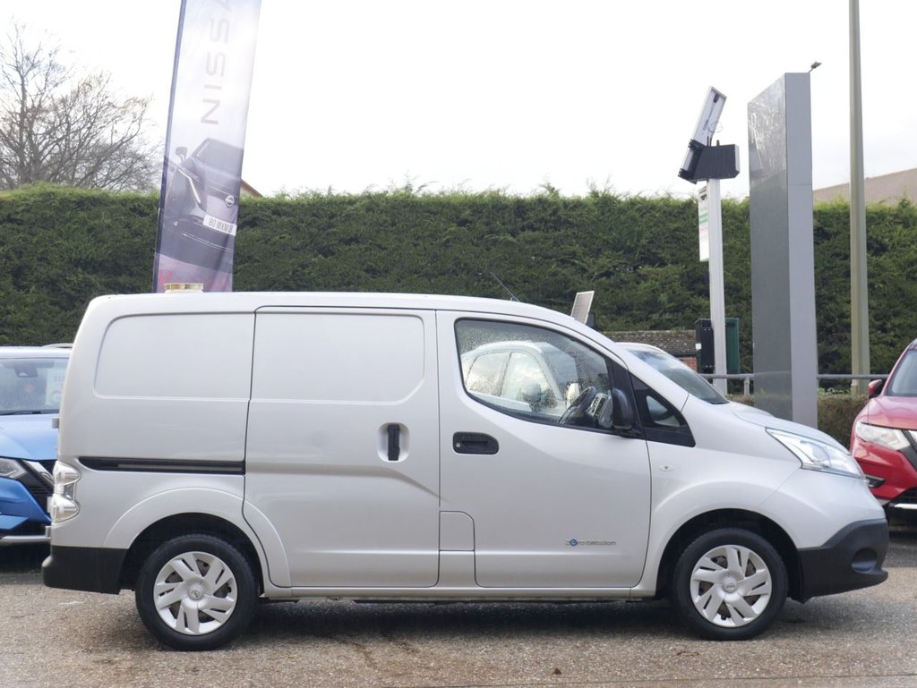 Used Nissan e-NV200 2017 for sale - 77355774: Photo 5
