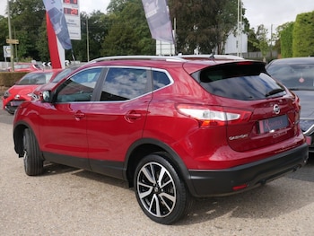 Used Nissan Qashqai 2016 for sale - 79288939: Photo