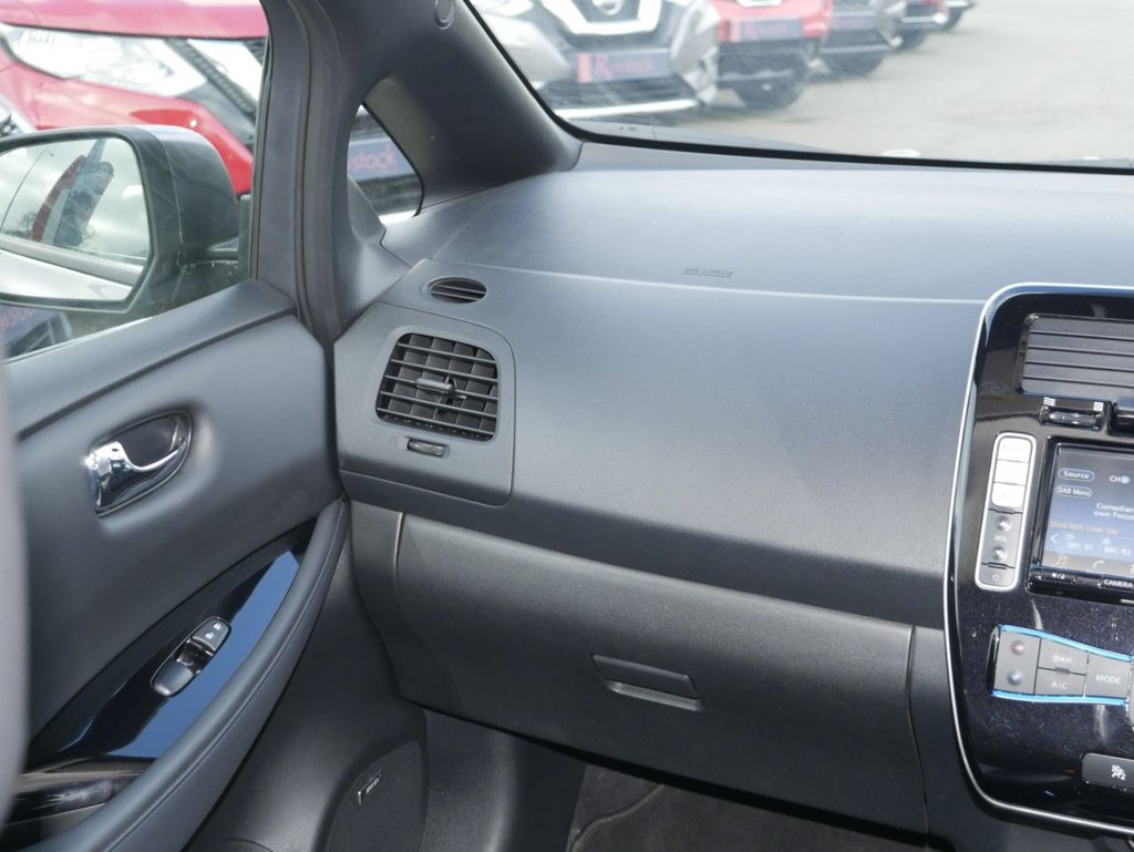 Used Nissan Leaf 2017 for sale - 77477670: Photo 18