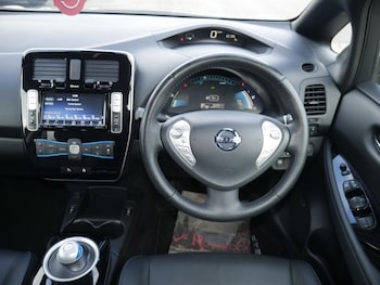 Used Nissan Leaf 2017 for sale - 77477670: Photo