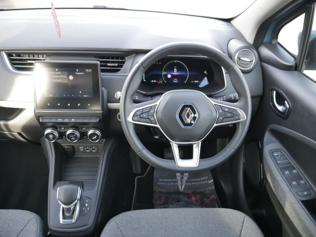 Used Renault Zoe 2020 for sale - 77507808: Photo 2