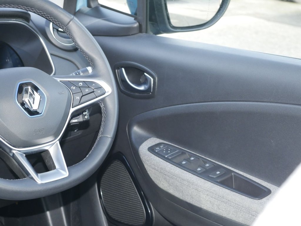 Used Renault Zoe 2020 for sale - 77507808: Photo 39