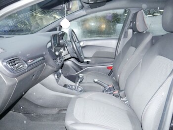 Used Ford Fiesta 2018 for sale - 77355969: Photo