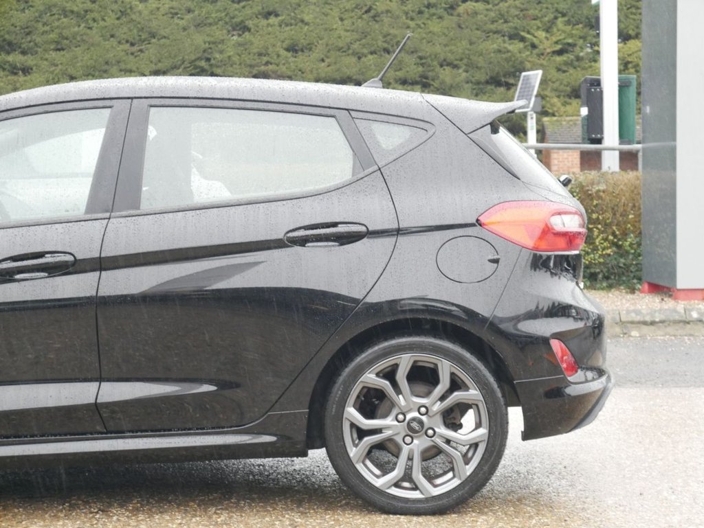 Used Ford Fiesta 2018 for sale - 77355969: Photo 47