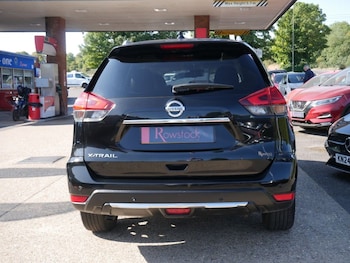 Used Nissan X-Trail 2018 for sale - 79323010: Photo