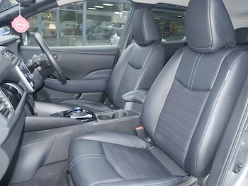 Used Nissan Leaf 2022 for sale - 77547240: Photo