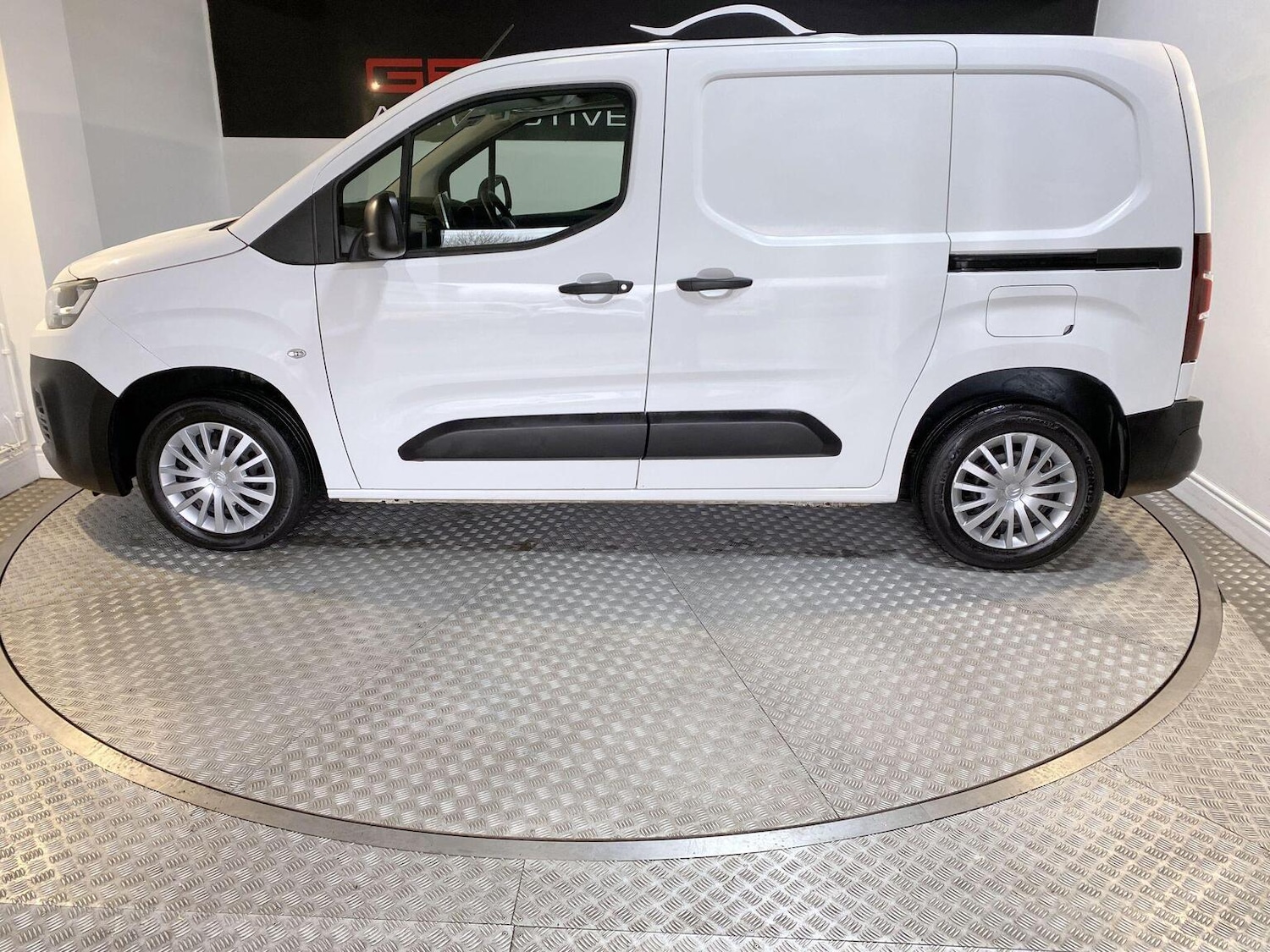 Used Citroen Berlingo 2020 for sale - 77445549: Photo 21