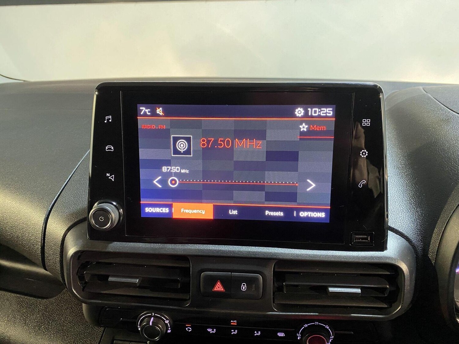 Used Citroen Berlingo 2020 for sale - 77445549: Photo 43