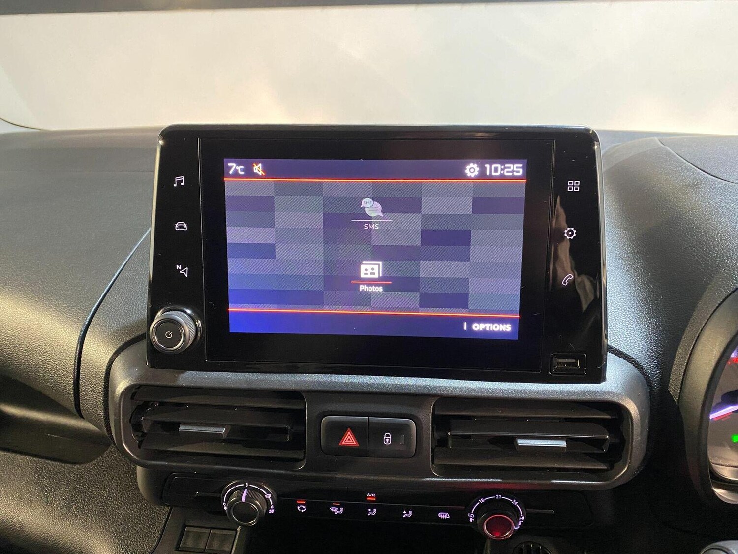 Used Citroen Berlingo 2020 for sale - 77445549: Photo 45