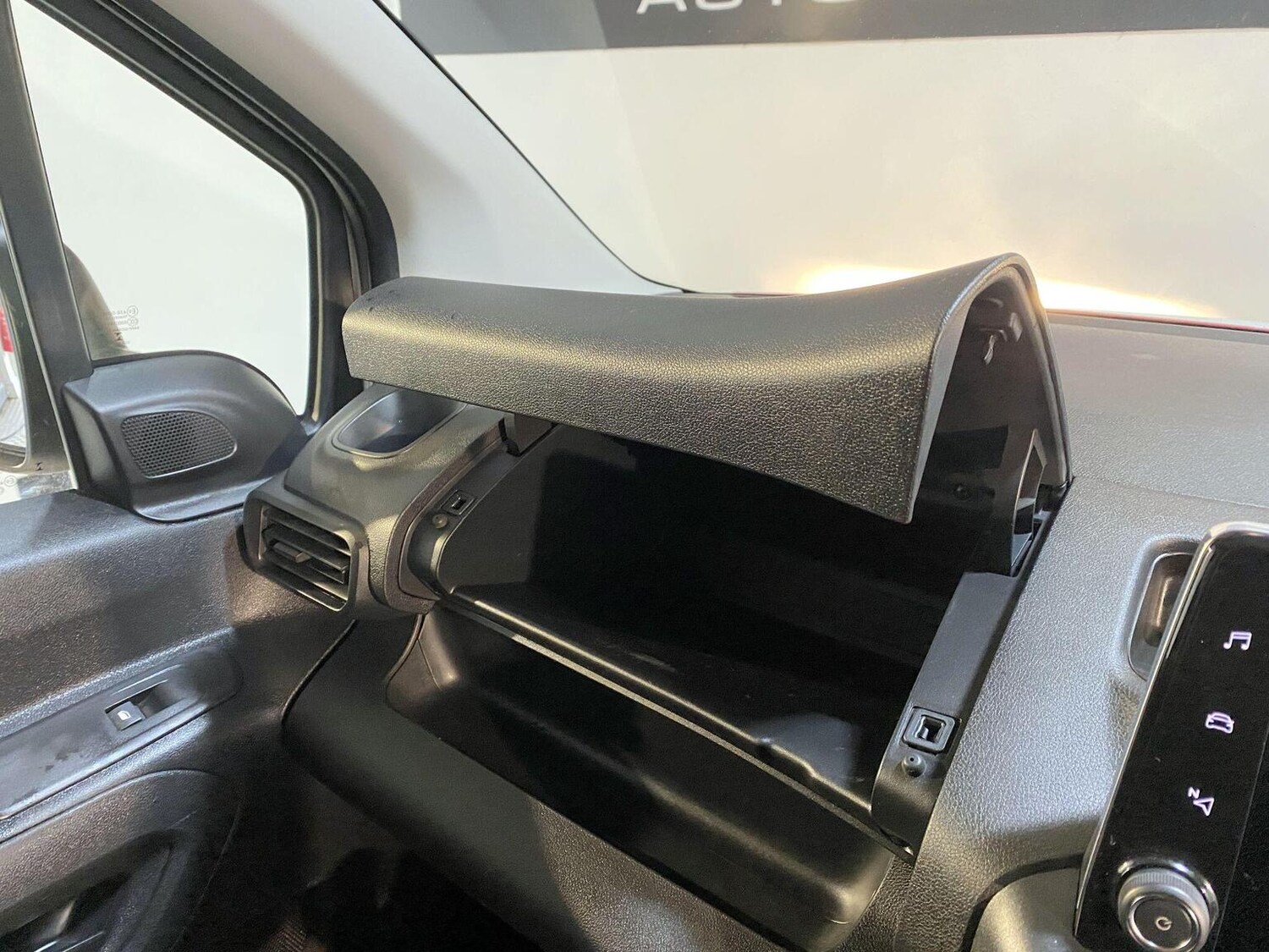 Used Citroen Berlingo 2020 for sale - 77445549: Photo 54