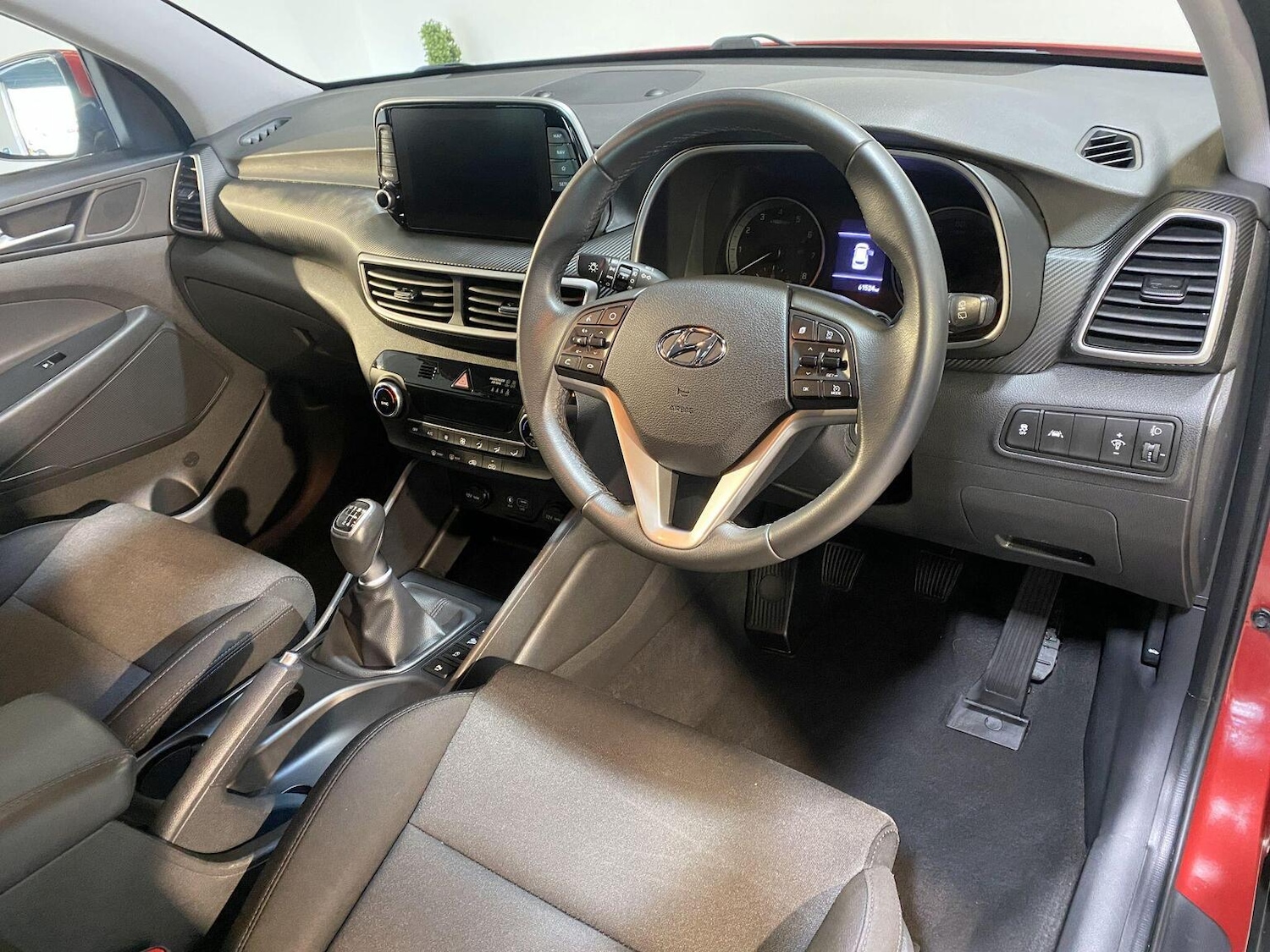 Used Hyundai TUCSON 2018 for sale - 77445544: Photo 9