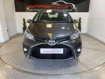 Used Toyota Yaris 2014 for sale - 74918120: Photo
