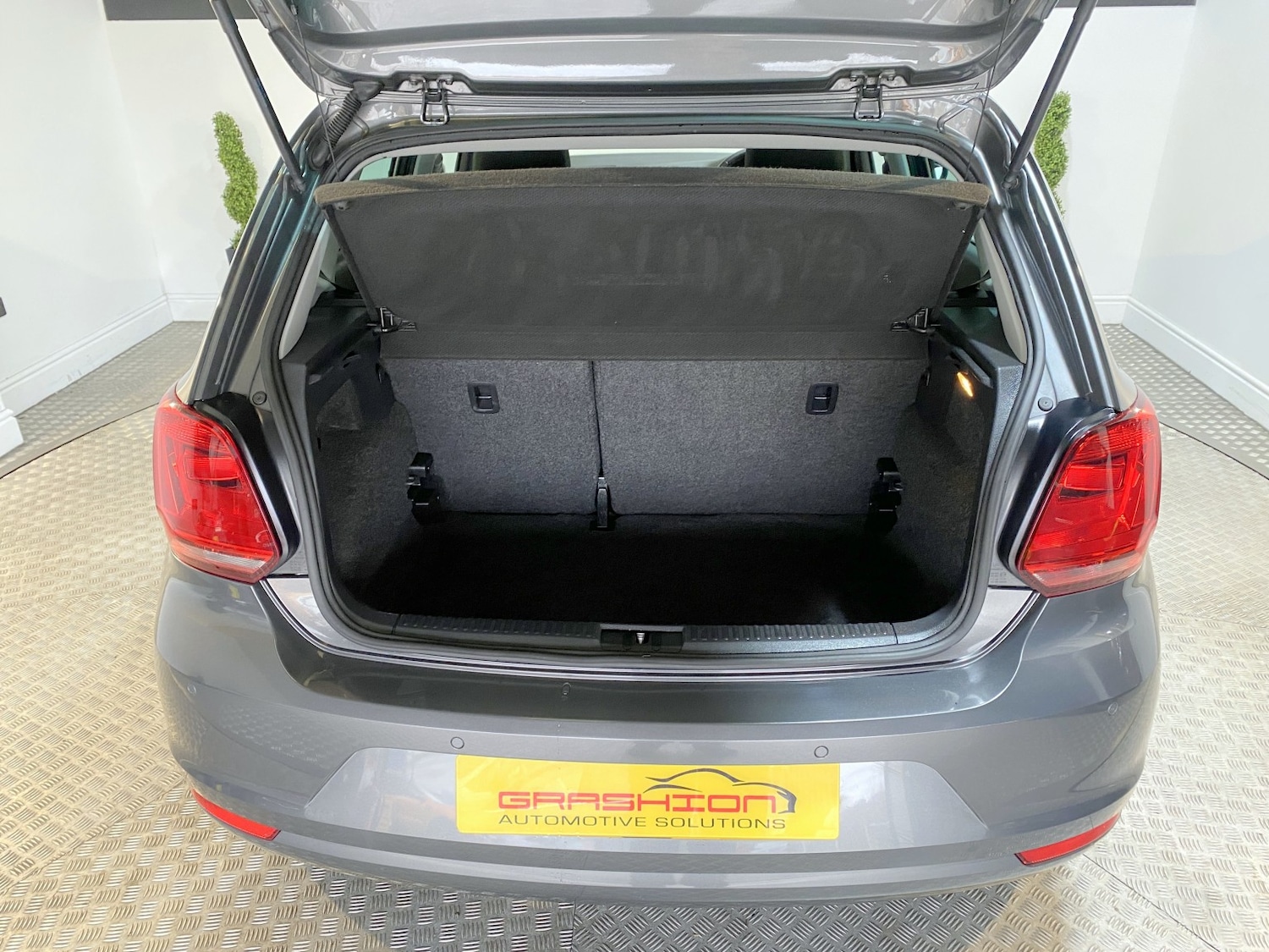 Used Volkswagen Polo 2017 for sale - 77595312: Photo 18