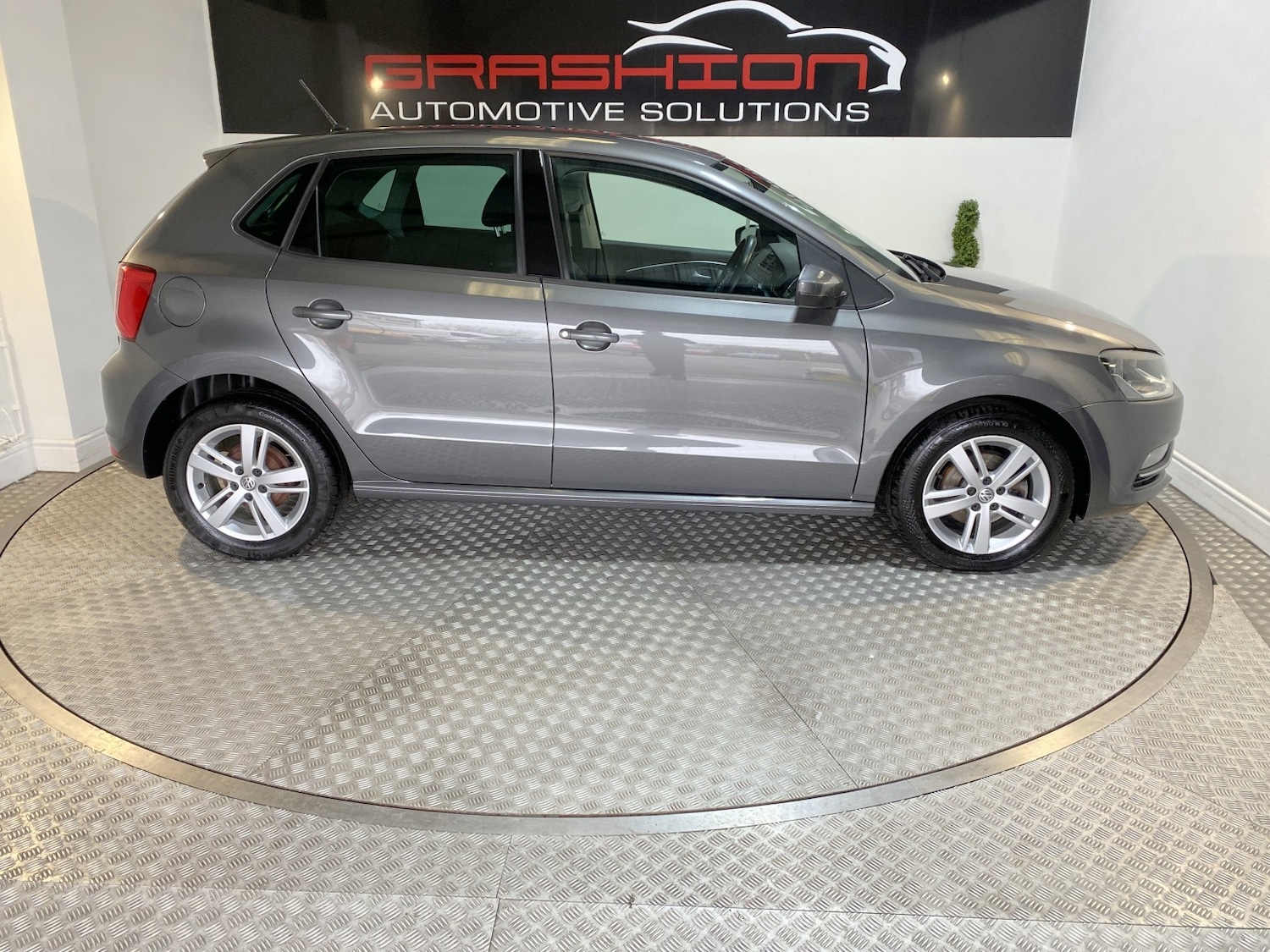 Used Volkswagen Polo 2017 for sale - 77595312: Photo 20