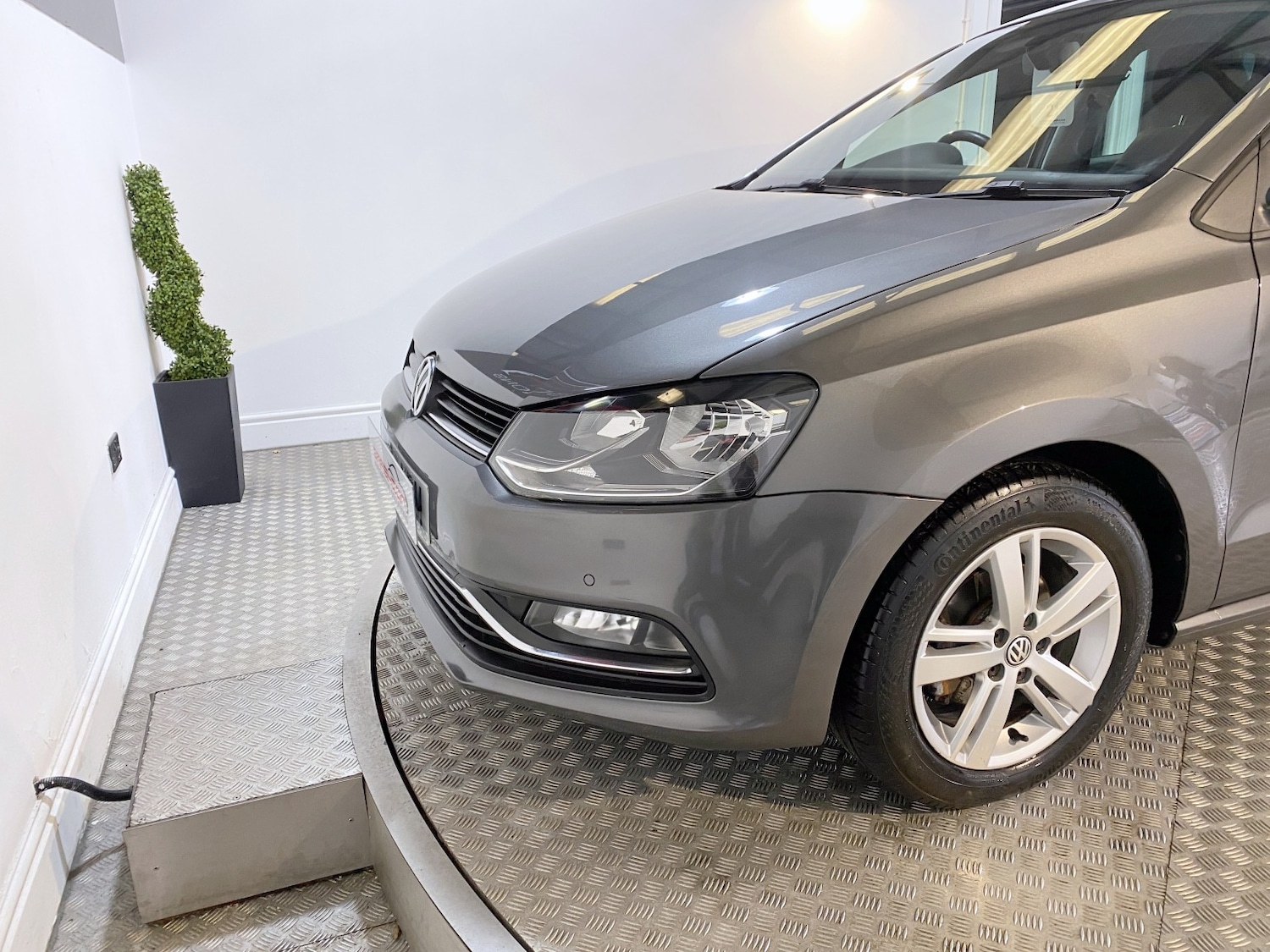 Used Volkswagen Polo 2017 for sale - 77595312: Photo 30